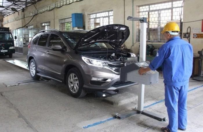 Yêu cầu các đơn vị đăng kiểm làm thêm giờ, tăng ca kể cả ngày nghỉ, dịp Tết. Ảnh minh họa