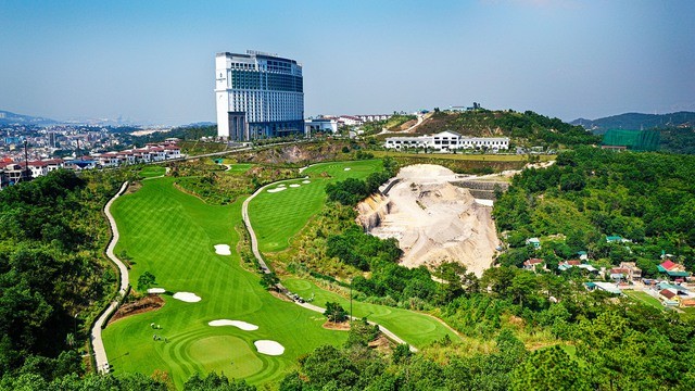 Sân golf FLC Hạ Long, nơi Công ty CP Tập đoàn FLC đã đào trộm giếng khoan. Ảnh: Thanh niên