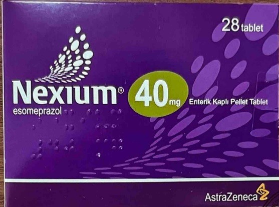 Phát hiện thuốc nghi là giả giống mẫu thuốc Nexium 40mg thật. Ảnh: Cục Quản lý dược