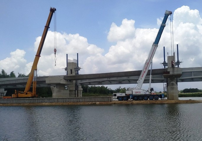 Dự kiến đến giữa năm 2023, dự án đập dâng hạ lưu sông Trà Khúc sẽ đưa vào vận hành. Ảnh: Người lao động