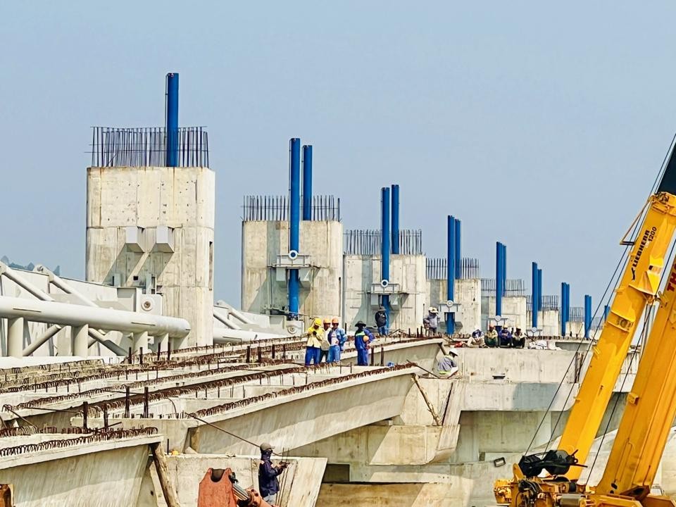 Dự án được khởi công từ tháng 7/2019. Ảnh: Kinh tế Đô thị