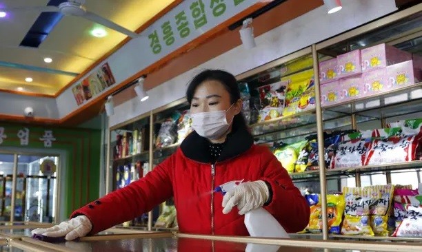 Dịch COVID-19 đang bùng phát ở Triều Tiên với trên nửa triệu ca mắc, 27 trường hợp tử vong.