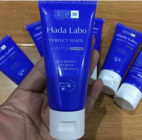 Sản phẩm Hada Labo Perfect White Cleanser - Tuýp 80g