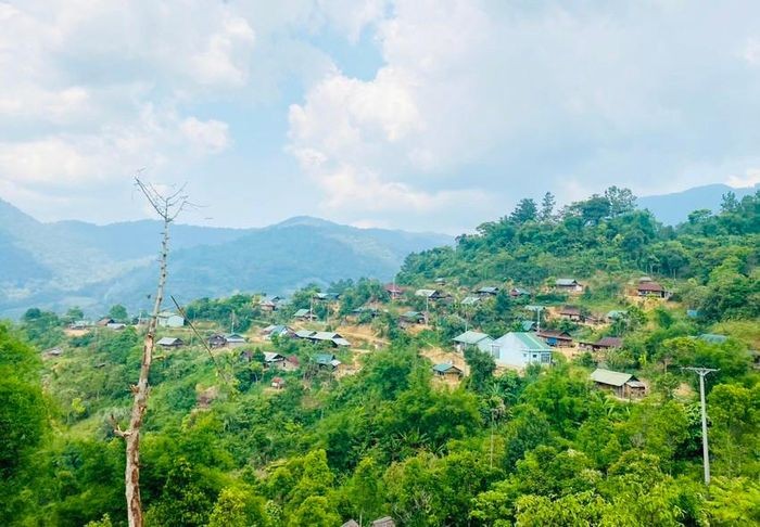 71 hộ dân thôn Đắk Bối, xã Mường Hoong bị thu lại 568 triệu đồng. Ảnh: PLO.vn