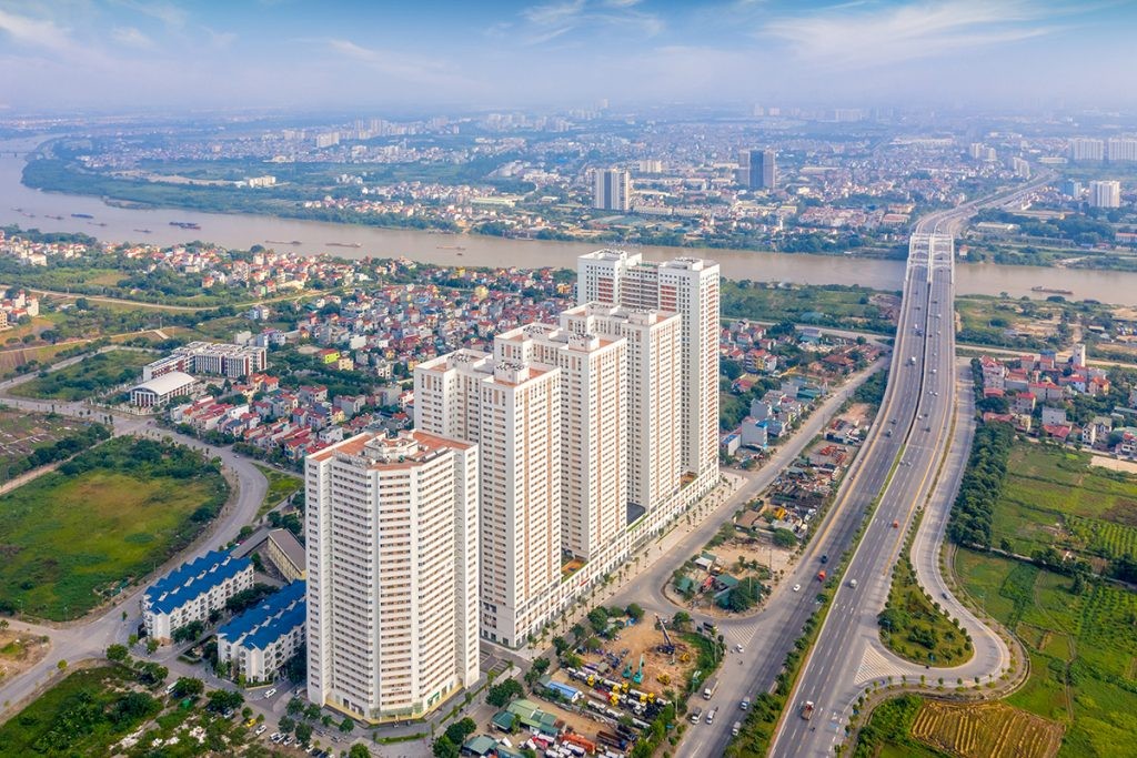 Vị trí gần sông mang lại không gian thoáng m.át, tốt cho sức khỏe