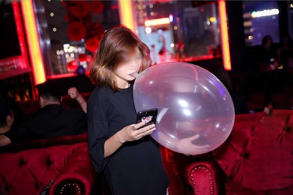 Việc sản xuất, kinh doanh và sử dụng bóng cười hiện chưa bị cấm tại Việt Nam. Ảnh minh họa