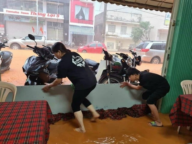 những năm gần đây, vào mùa mưa, TP Đà Lạt thường xuyên xảy ra ngập lụt cục bộ tại những khu vực trũng, thấp.