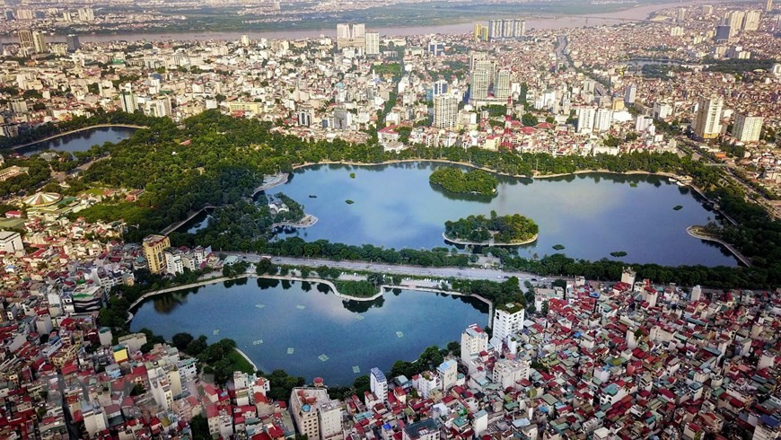 Hà Nội sớm triển khai phố đi bộ khu vực hồ Thiền Quang - Công viên Thống Nhất. Ảnh: TTXVN