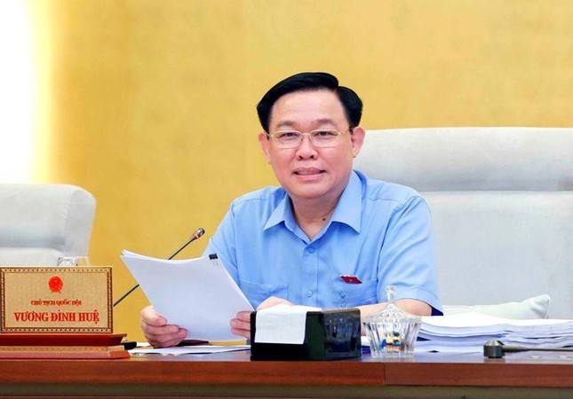 Chủ tịch Quốc hội: Không thể bắt buộc mua bán bất động sản phải qua sàn giao dịch. Ảnh: VPQH
