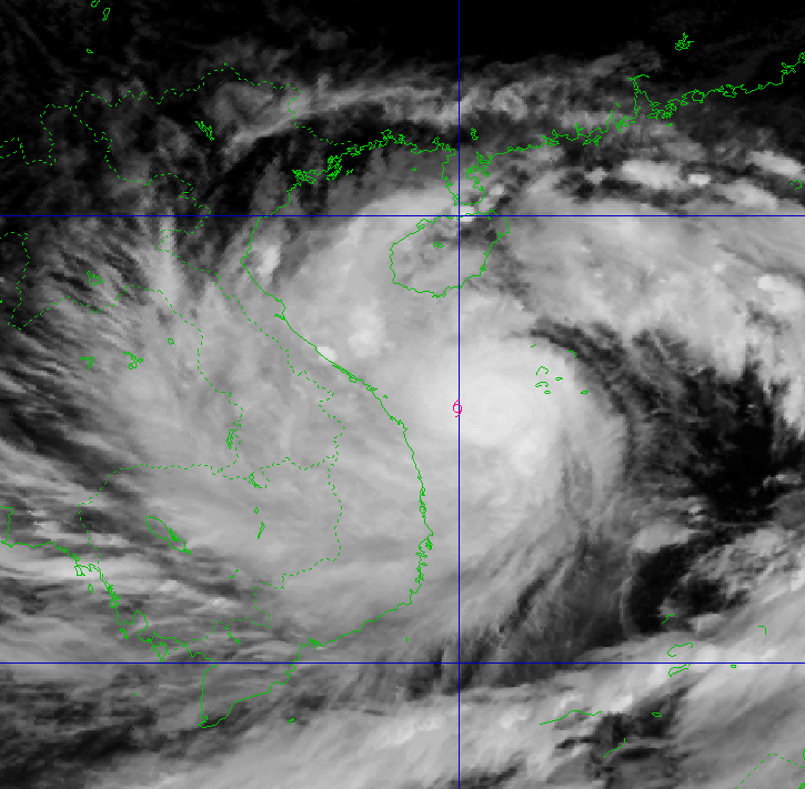 Hình ảnh mới nhất về tâm bão Noru. Ảnh: 