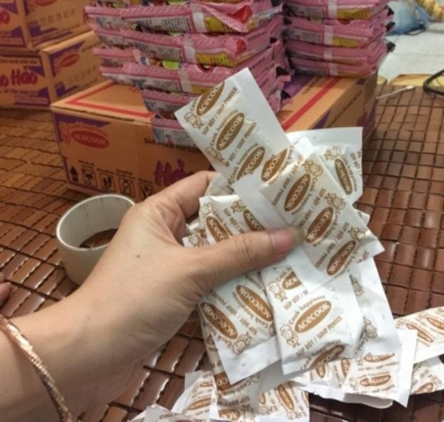 Bộ Công Thương cảnh báo người dân cẩn trọng khi mua gói súp “Hảo Hảo tôm chua cay” riêng lẻ