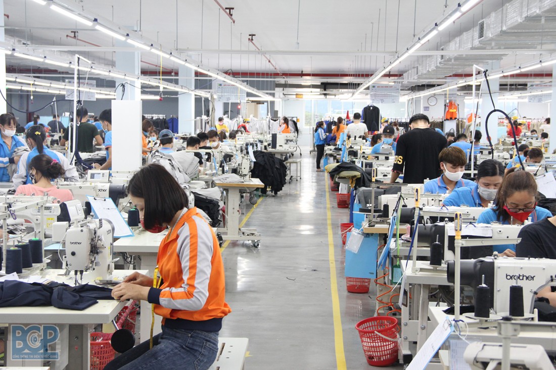 May mặc là một trong các ngành nghề dự kiến đầu tư vào cụm công nghiệp Đông Sơn. Ảnh minh họa