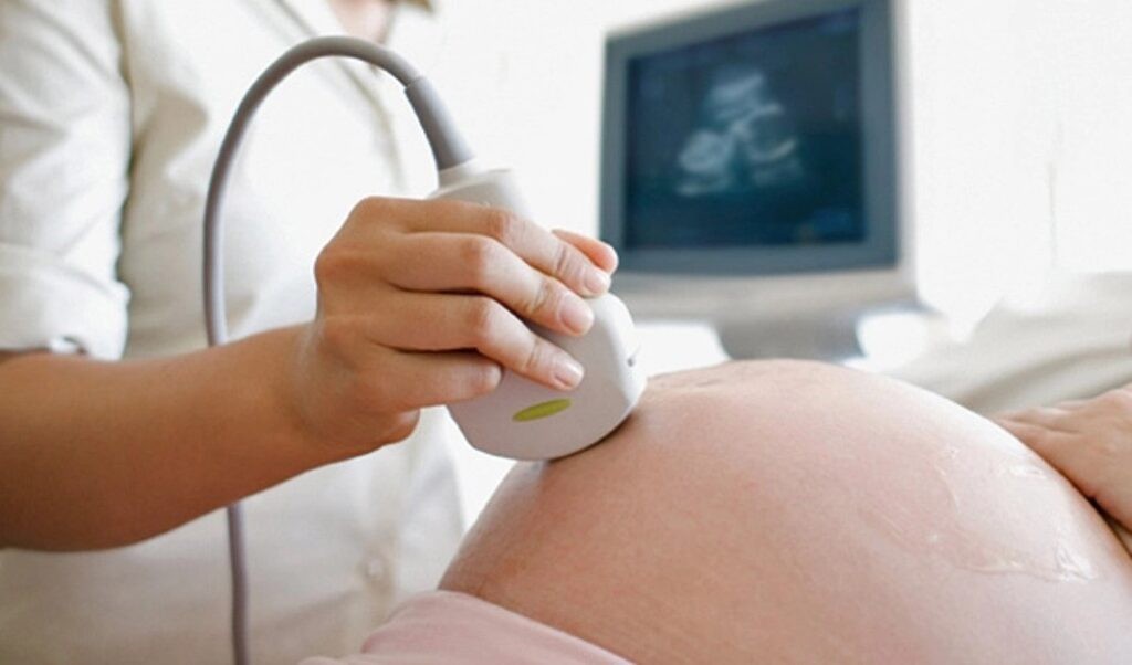 Chủ quan không khám thai định kỳ và hậu quả đáng tiếc. Ảnh minh họa