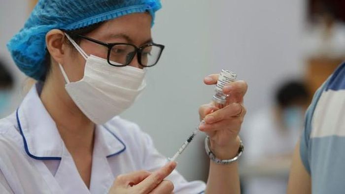 Các tỉnh, thành phố khu vực miền Tây đẩy nhanh tốc độ tiêm vaccine phòng COVID-19