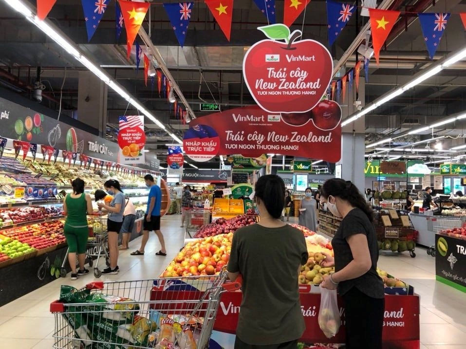 Giá trái cây nhập khẩu giảm sâu