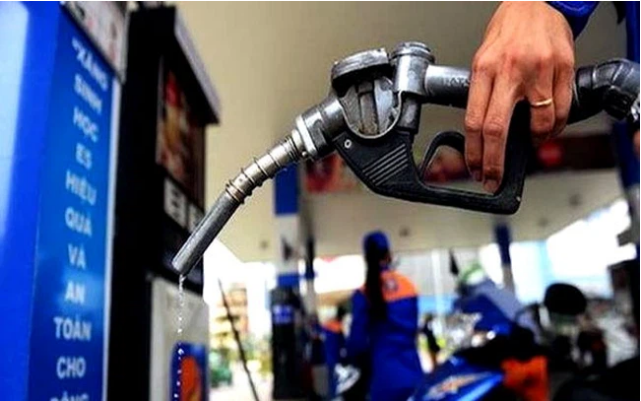 Giá xăng ngày mai có thể tăng trở lại