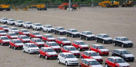 7 tháng của năm 2021, lượng ô tô nhập khẩu nguyên chiếc được nhập khẩu về Việt Nam đạt khoảng 95.525 chiếc, tổng kim ngạch hơn 2,1 tỷ USD, tăng 111,2% về lượng