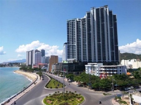 Bất động sản nghỉ dưỡng tiếp tục 'đóng băng'