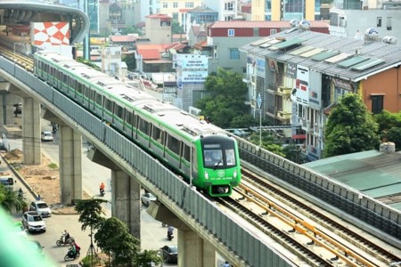 Dự án Cát Linh - Hà Đông chưa biết đến khi nào mới được bàn giao để khai thác thương mại. Ảnh GT