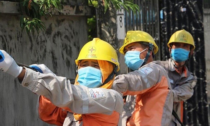 Tiêu thụ điện toàn quốc tiếp tục giảm sâu
