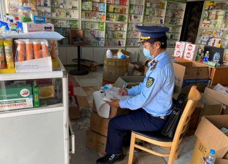 An Giang: Phát hiện kho hàng chứa 586 thùng bia có xuất xứ nước ngoài không hóa đơn chứng từ