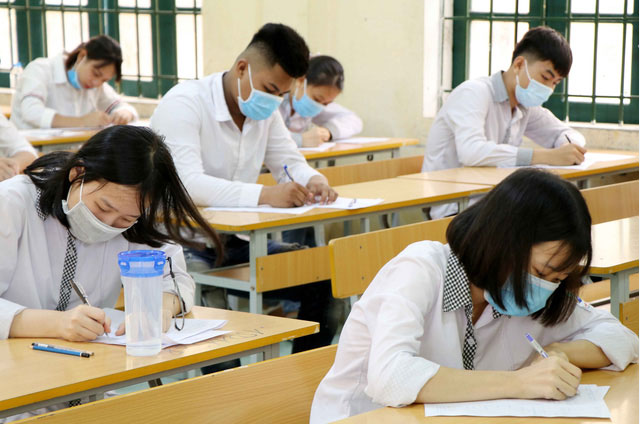 Một số nội dung được tích hợp theo các chủ đề để tiết kiệm thời gian nhưng bảo đảm yêu cầu về kiến thức, kỹ năng