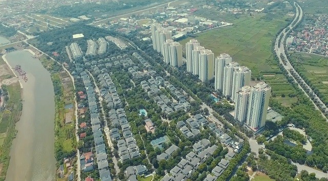Đô thị Văn Giang là trung tâm kinh tế văn hóa, khoa học kỹ thuật, giáo dục - đào tạo của khu vực.