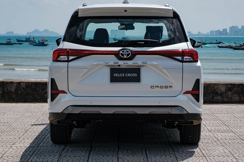Ra mắt Toyota Veloz Cross 2022 tại Việt Nam với giá chỉ từ 648 triệu đồng