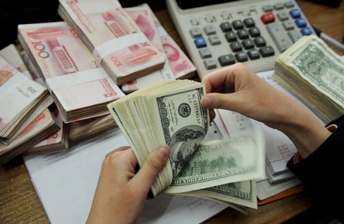 Giá vàng và tỷ giá ngoại tệ ngày 28/3: Gái vàng theo đà tăng