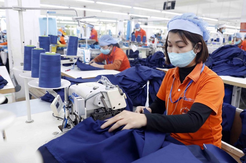 Dệt may là một trong 5 5 mặt hàng xuất khẩu trên 5 tỷ USD