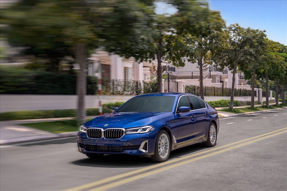 Phiên bản BMW 520i Luxury Line