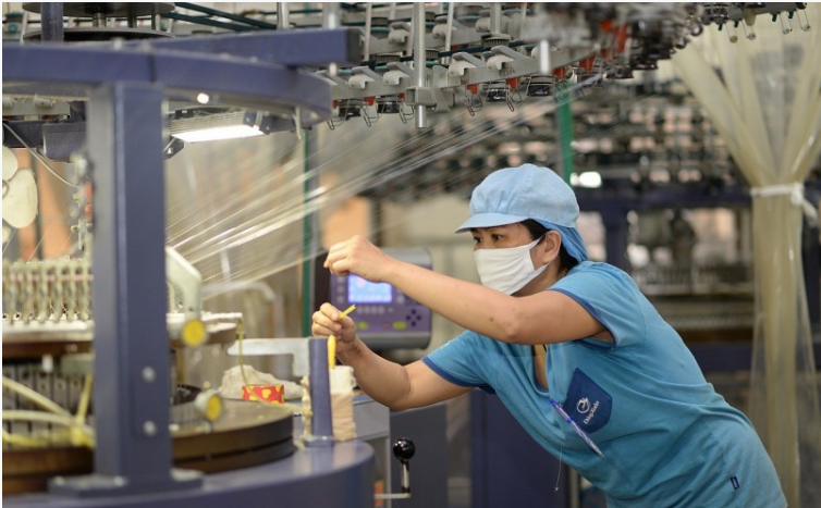 Kinh tế Việt Nam vững vàng trước thách thức