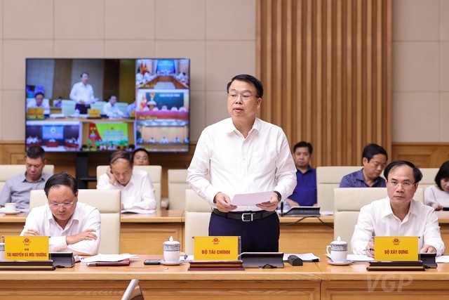 Thứ trưởng Bộ Tài chính Nguyễn Đức Chi: Trong thời gian tới, sẽ tiếp tục triển khai đồng bộ các giải pháp về hoàn thiện chính sách từ cấp luật theo hướng tăng cường quản lý giám sát thị trường TPDN - Ảnh: VGP/Nhật Bắc