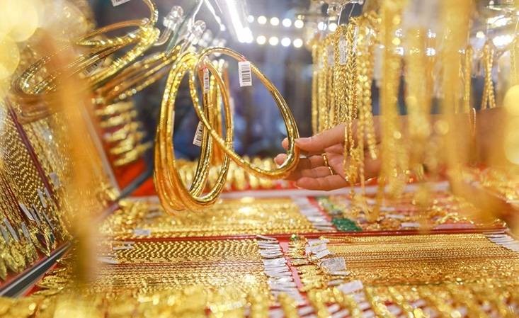 Giá vàng trong nước bật tăng trở lại trong phiên cuối tuần. Ảnh minh hoạ