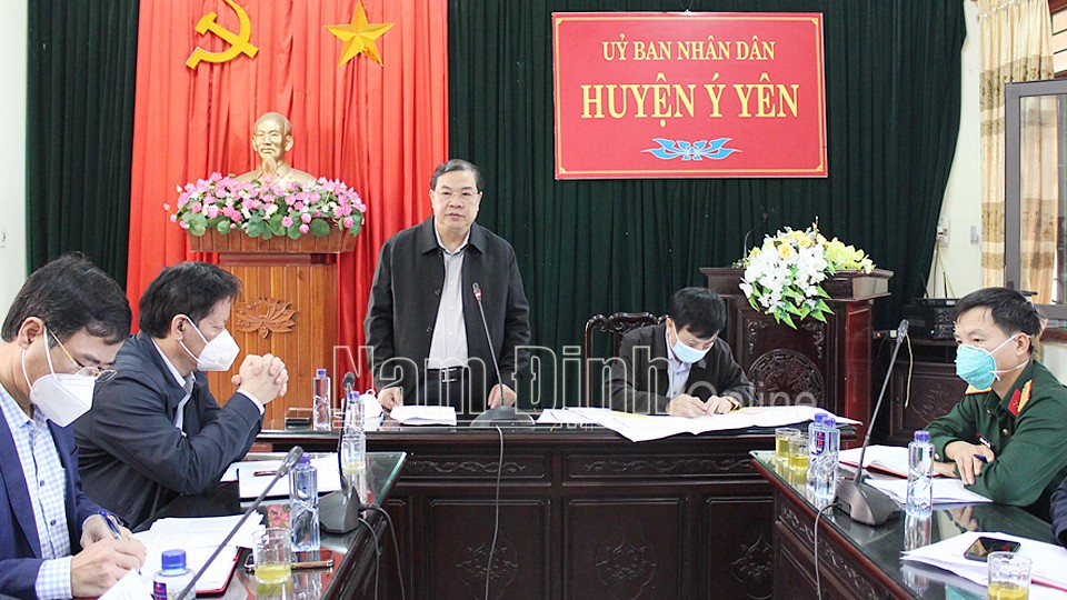 Bí thư Tỉnh ủy Nam Định Phạm Gia Túc yêu cầu tập trung tối đa, khẩn trương khoanh vùng, truy vết, test nhanh kết hợp xét nghiệm diện rộng để kịp thời phát hiện các trường hợp F0, F1… nhanh chóng dập dịch.