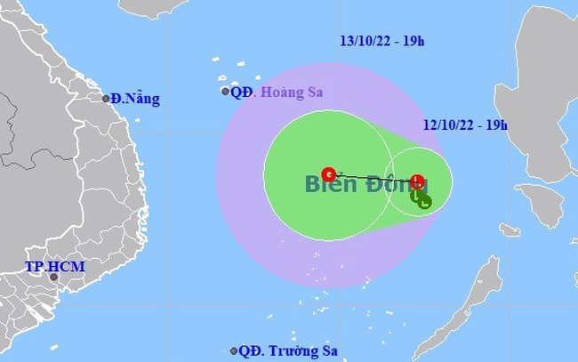 Ngày 13/10, sức gió vùng tâm áp thấp nhiệt đới giật cấp 9, rủi ro thiên tai cấp 3