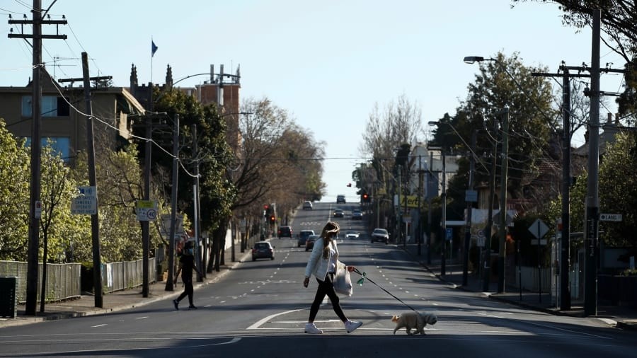 10. Richmond, Melbourne, Australia:Vị trí cuối trong danh sách là Richmond, khu phố được biết đến với nhiều nhà hàng phục vụ đồ ăn Việt như phở, bánh mì. Các khách sạn cổ điển với giá rẻ cùng quán bar sôi động về đêm cũng khiến du khách tới đây không thể nào quên.
