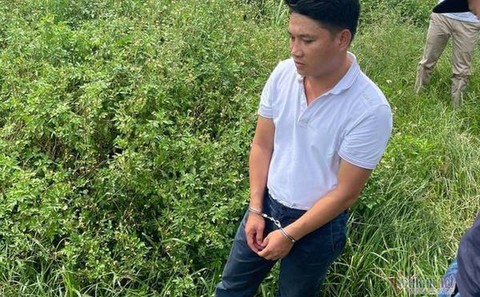 Cơ quan điều tra đưa Cao Tài Năng đến hiện trường để phục vụ việc điều tra.