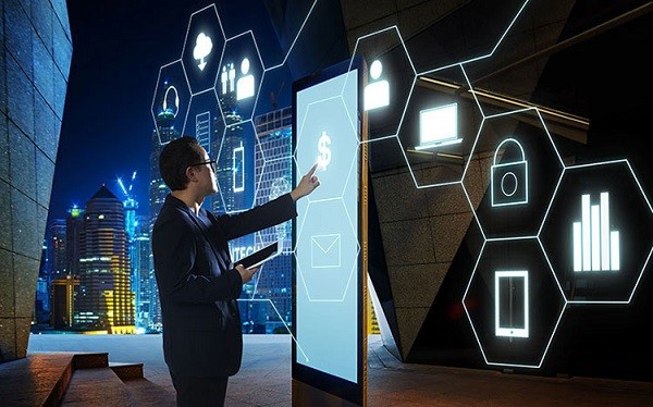 Dịch vụ ngân hàng di động là hình thức phát triển mới.