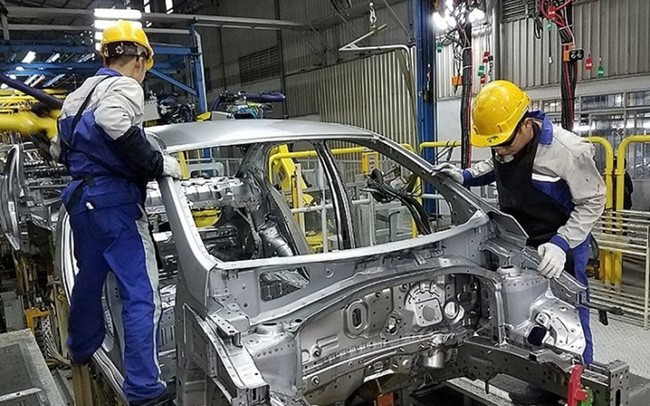 Chính thức giảm 50% lệ phí trước bạ với ôtô sản xuất, lắp ráp trong nước