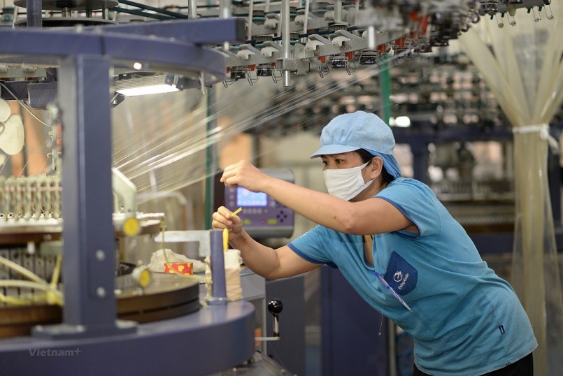 Tính chung hết tháng 11, tổng kim ngạch xuất khẩu đạt hơn 301,7 tỷ USD, tăng 18,3% so với cùng kỳ năm 2020