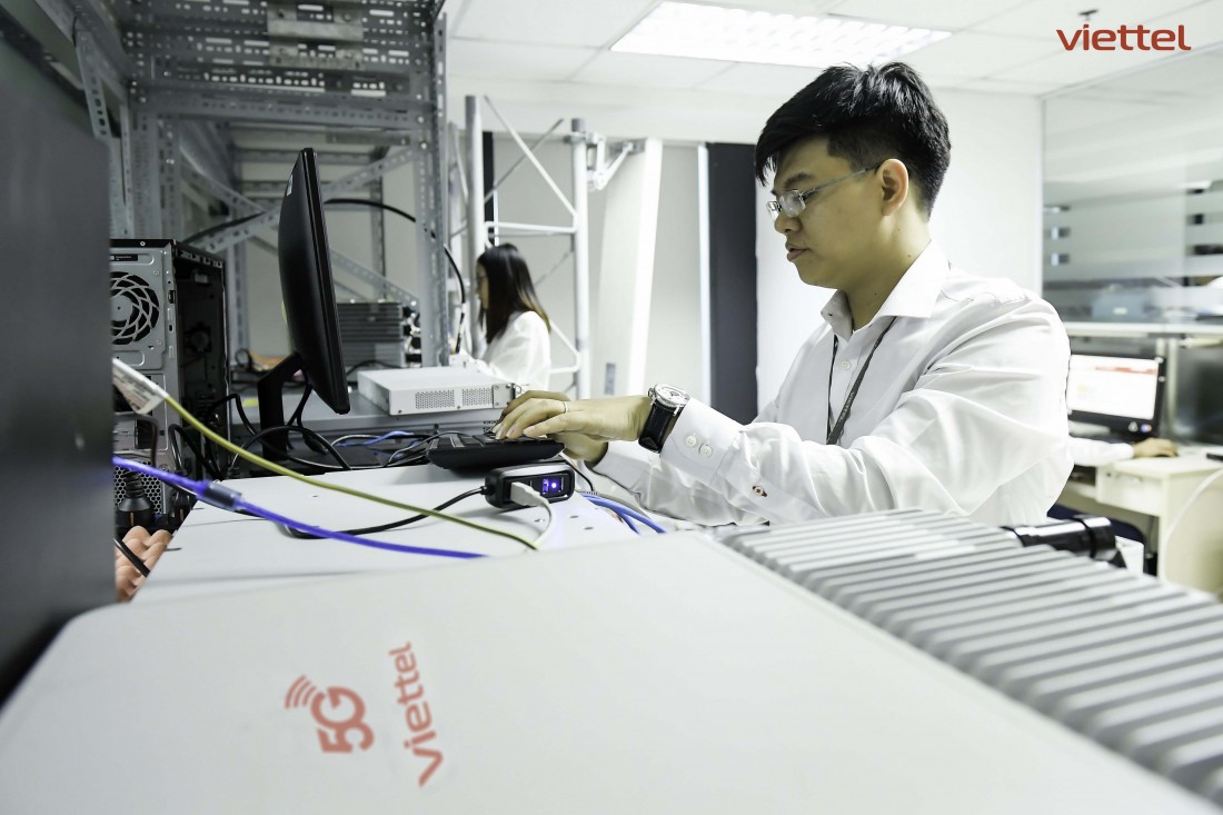 Năm 2020, Viettel đóng góp vào ngân sách hơn 37 nghìn tỷ đồng. Ảnh: VGP/Lê Nguyễn.