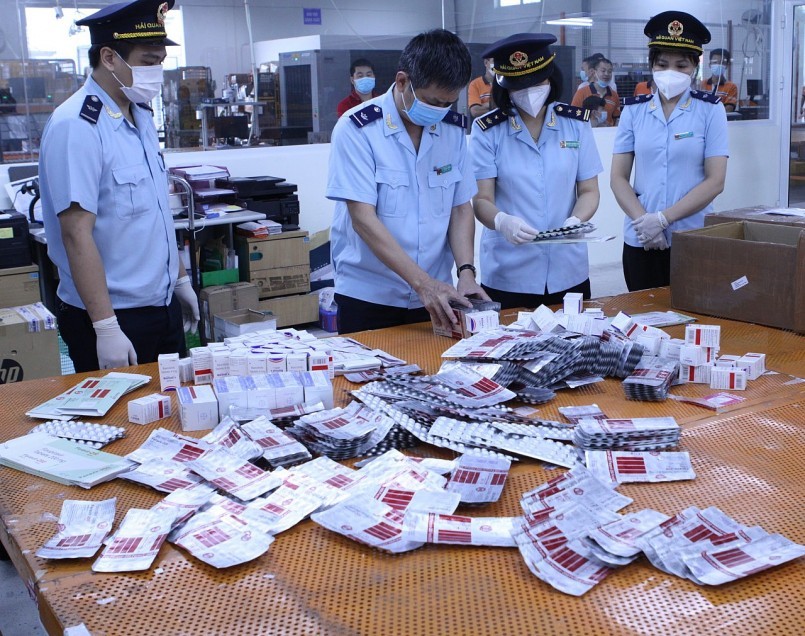 Tăng cường kiểm tra, giám sát chất lượng thuốc trong giai đoạn dịch COVID-19