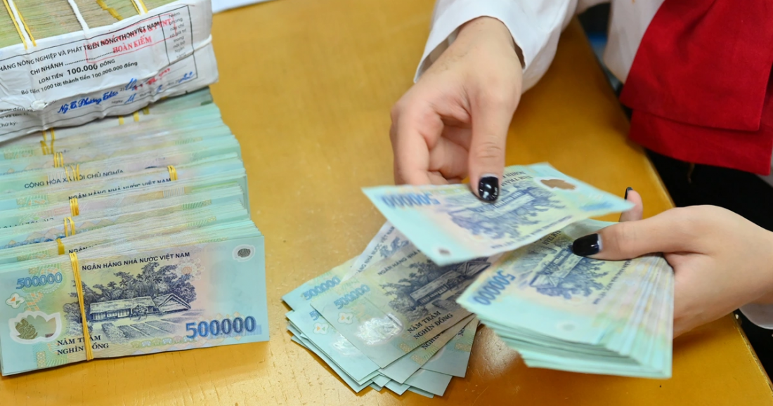 Lãi suất huy động hạ nhiệt, ngân hàng rục rịch giảm lãi cho vay. Ảnh minh họa
