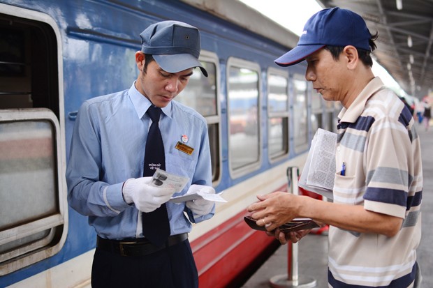 7 đối tượng được giảm giá vé tàu hoả dịp Tết Nguyên đán Quý Mão 2023