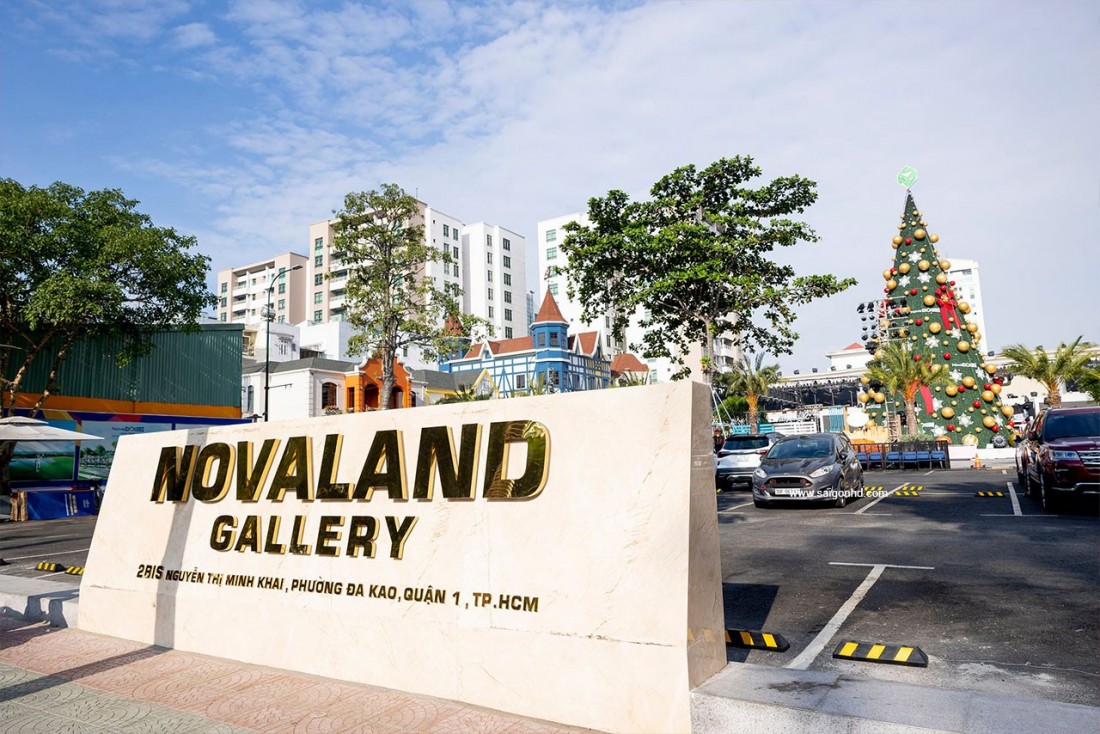 2 lãnh đạo của Novaland có đơn xin từ nhiệm là ai?