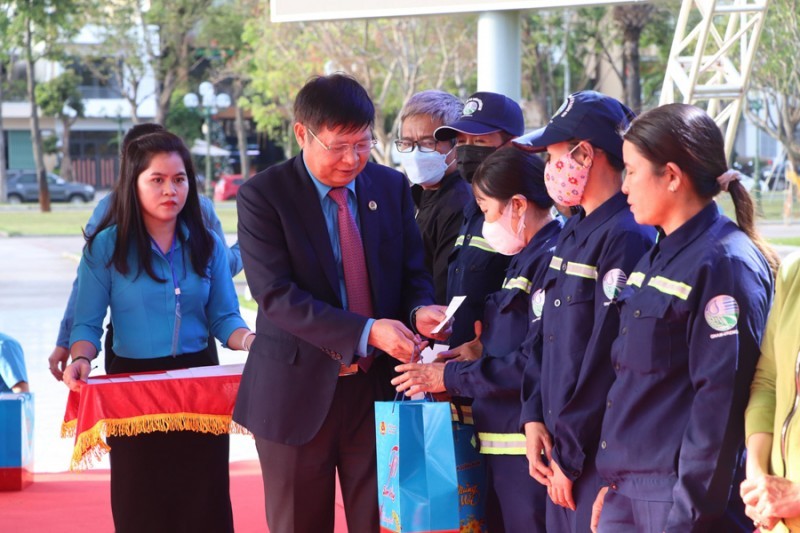 Nhiều địa phương tổ chức ‘Chợ tết Công đoàn năm 2023’