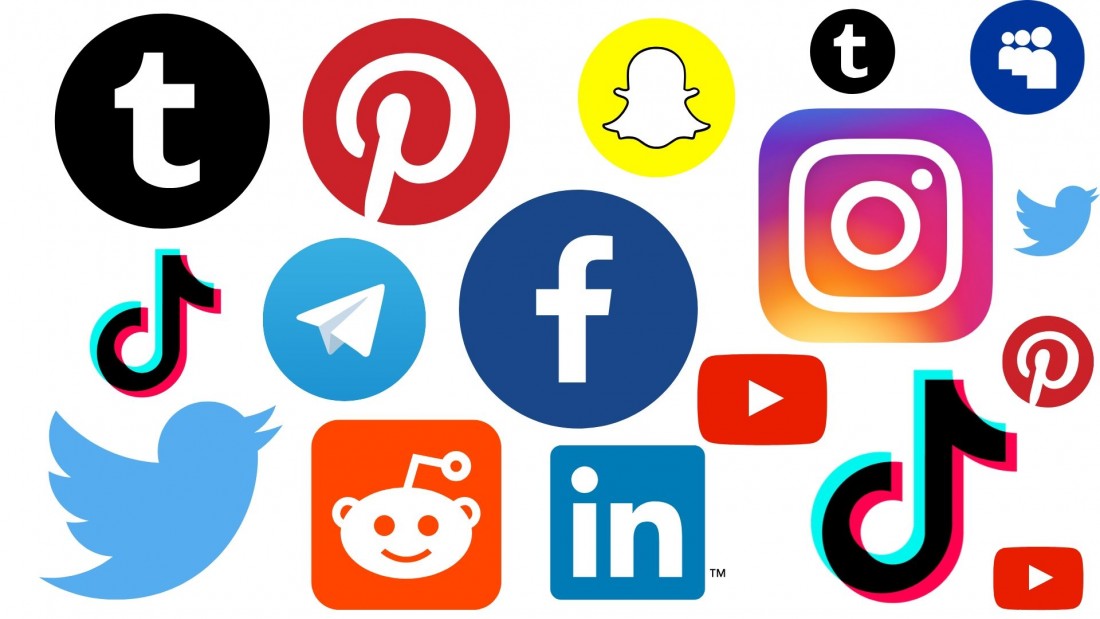 Chủ tài khoản Facebook, Tiktok, YouTube... sẽ phải xác định danh tính