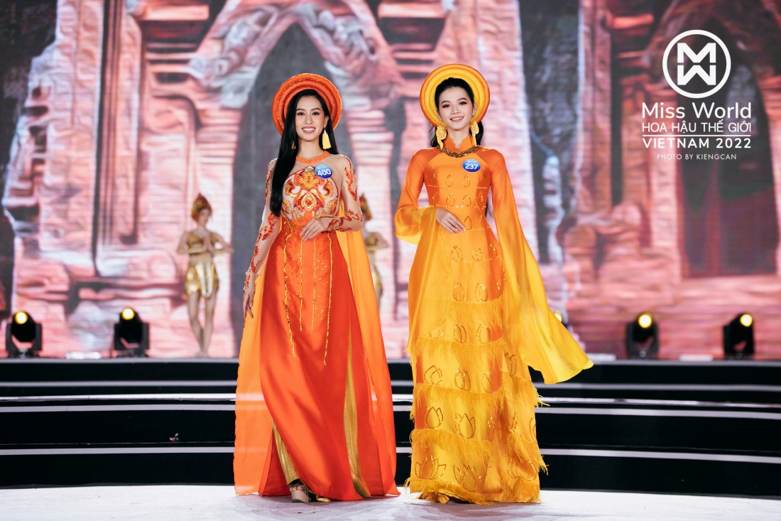 Miss World Vietnam 2022: Nghệ thuật kiến trúc Bình Định tái hiện trong tà áo dài Việt