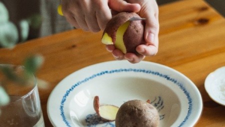 Những loại rau củ nên ăn sống tốt hơn chín